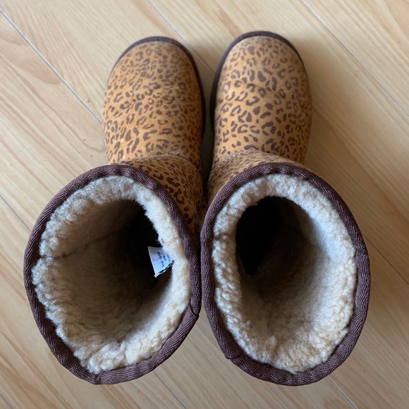 Leopard Ugg Boots🐆🤎 - Picture 5 of 8